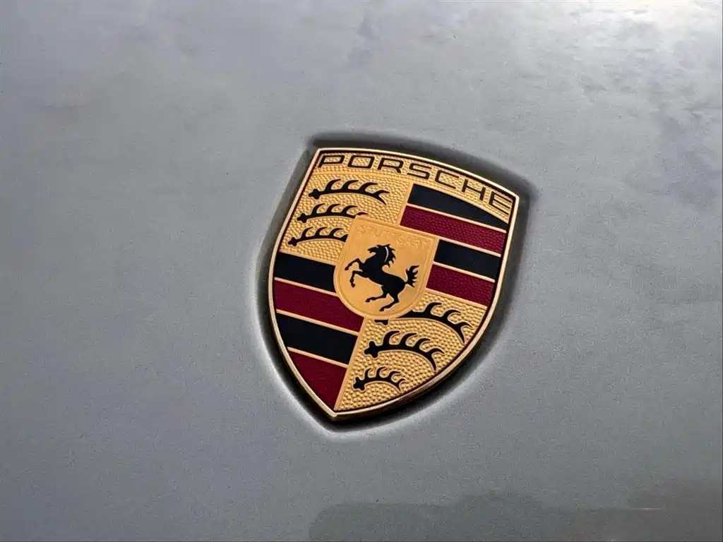 Porsche Cayenne 2022 — фото 16