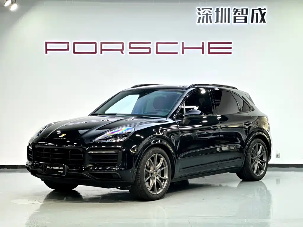 Porsche Cayenne 2023 — фото 1
