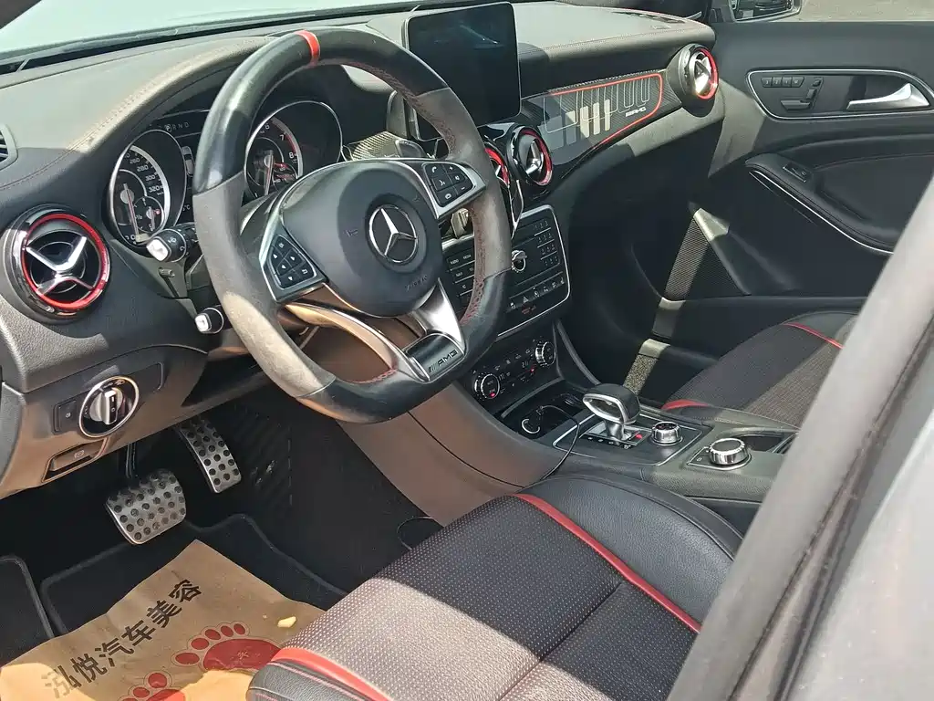 Mercedes-Benz GLA AMG 2017 — фото 7