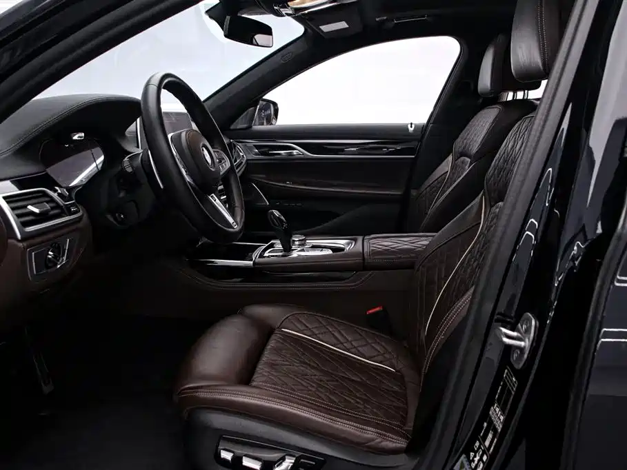 BMW 7 Series 2022 — фото 12
