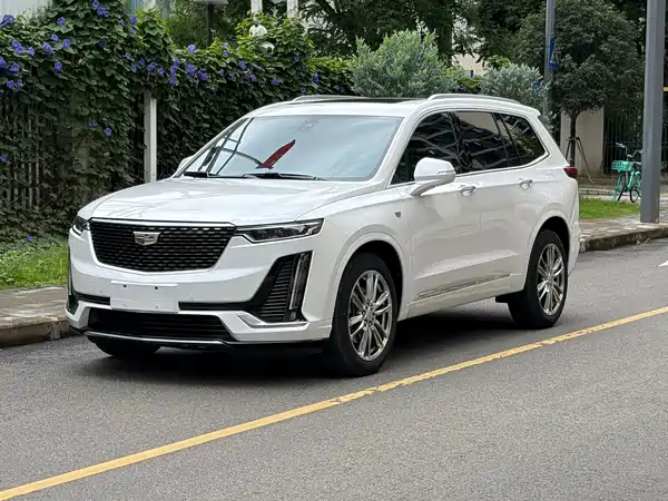 Cadillac XT6 2023