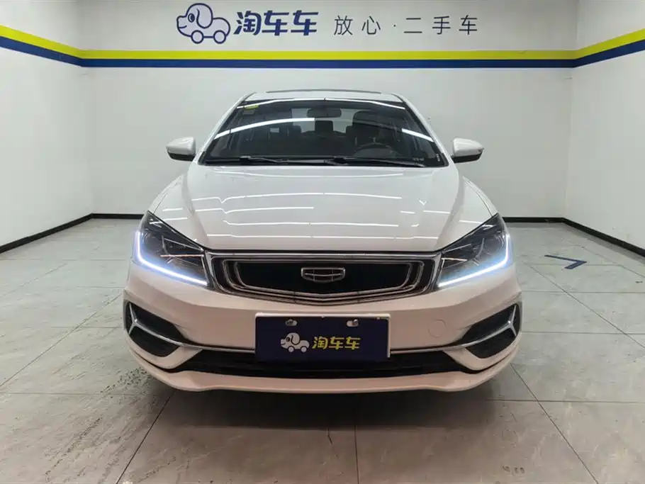 Geely Emgrand 2020 — фото 2