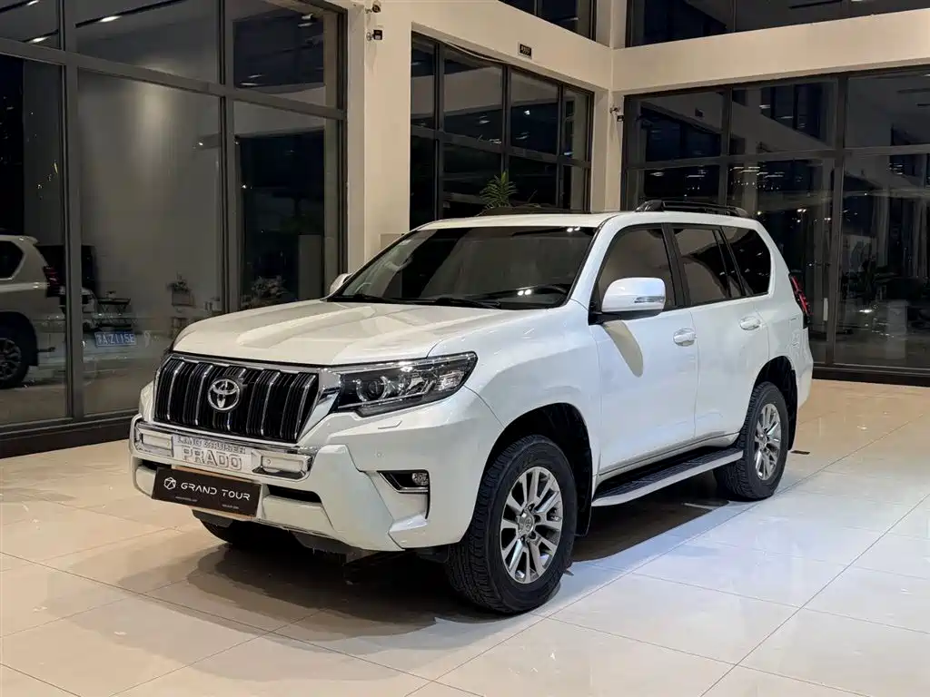 Toyota Prado 2018 — фото 1