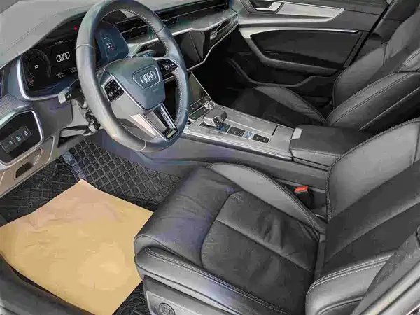 Audi A6L 2021
