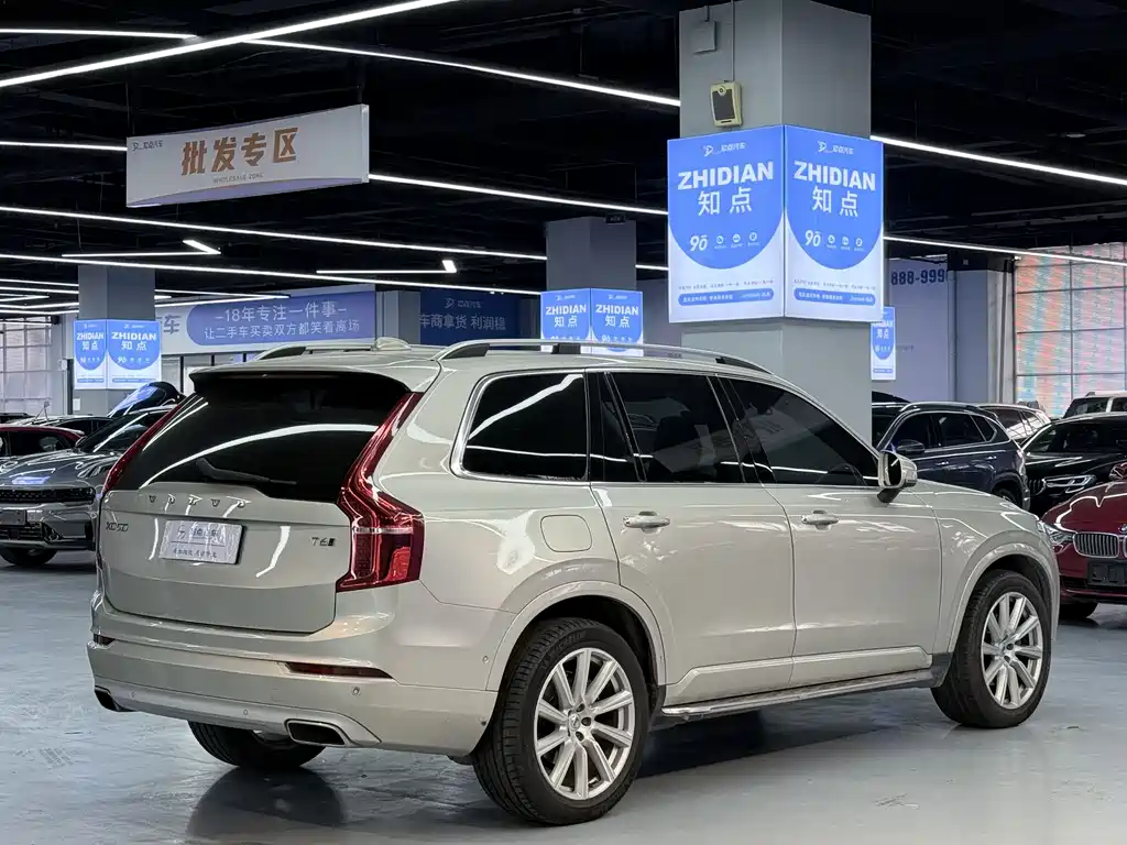 Volvo XC90 2016 — фото 24