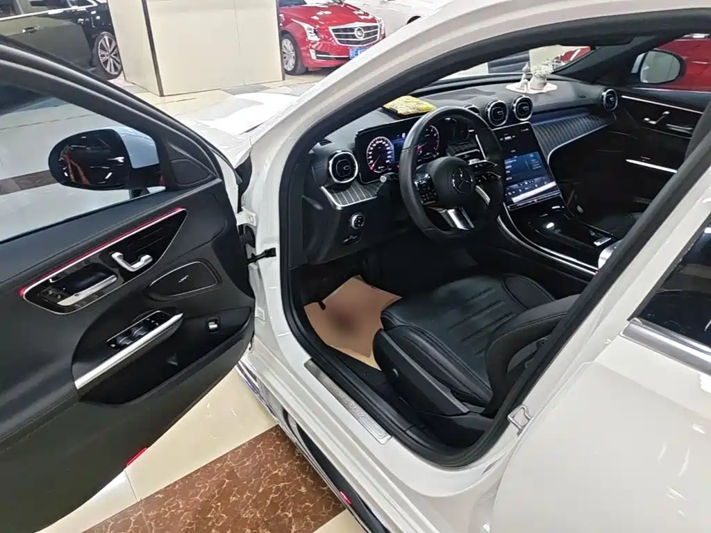 Mercedes-Benz C-Class 2022 — фото 16