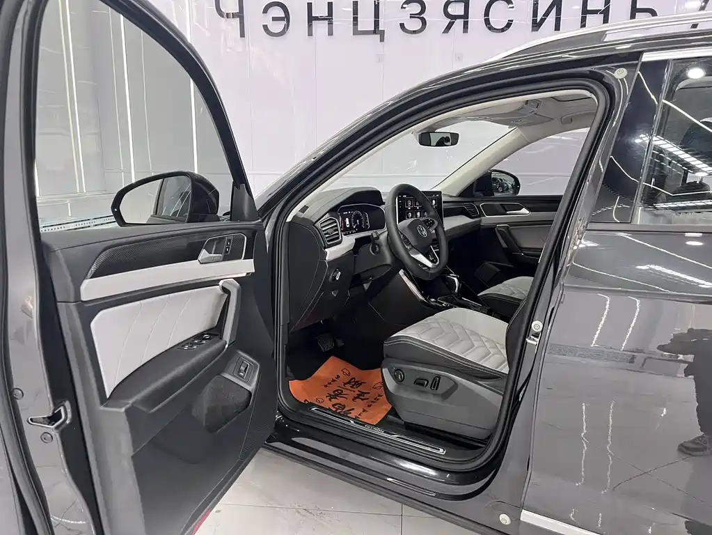 Volkswagen Tayron 2023