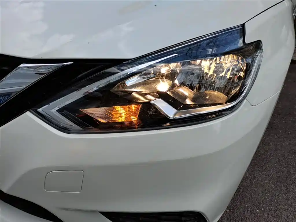 Nissan Sylphy 2022 — фото 24