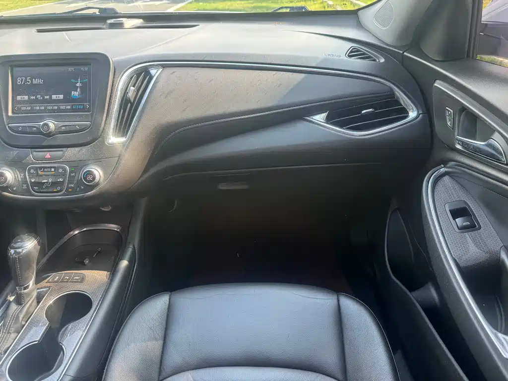 Chevrolet Malibu XL 2017 — фото 18
