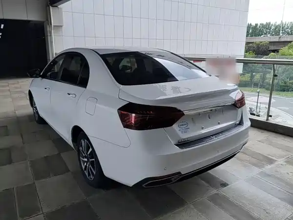 Geely Emgrand 2020