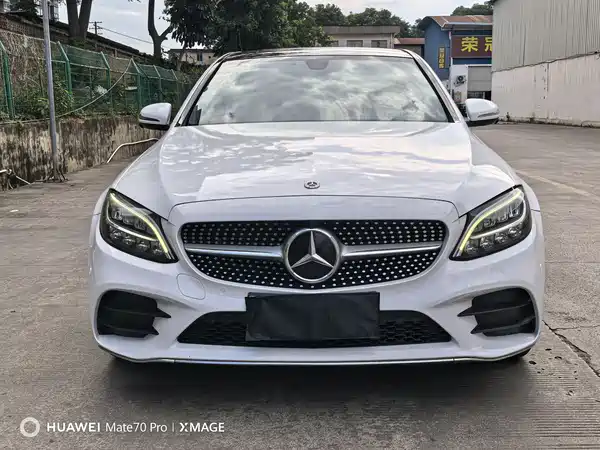 Mercedes-Benz C-Class 2021
