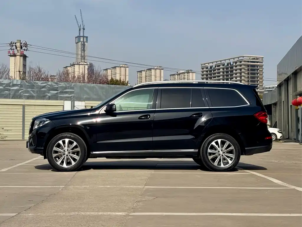 Mercedes-Benz GLS 2016 — фото 18
