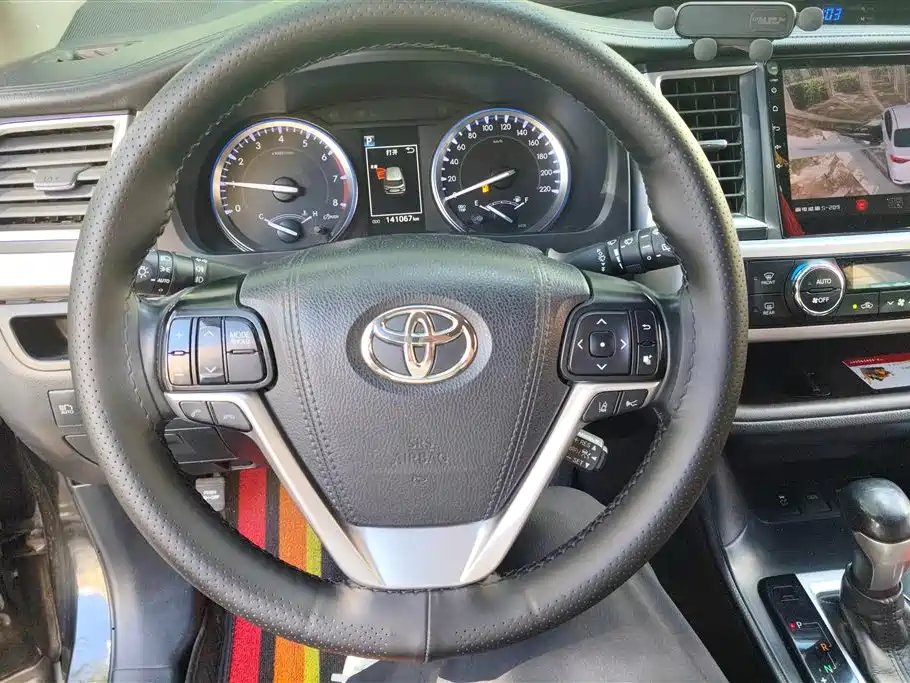 Toyota Highlander 2020 — фото 15
