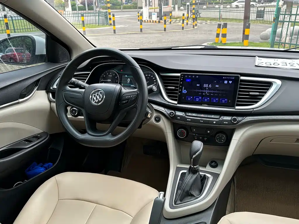 Buick Excelle 2016 — фото 13