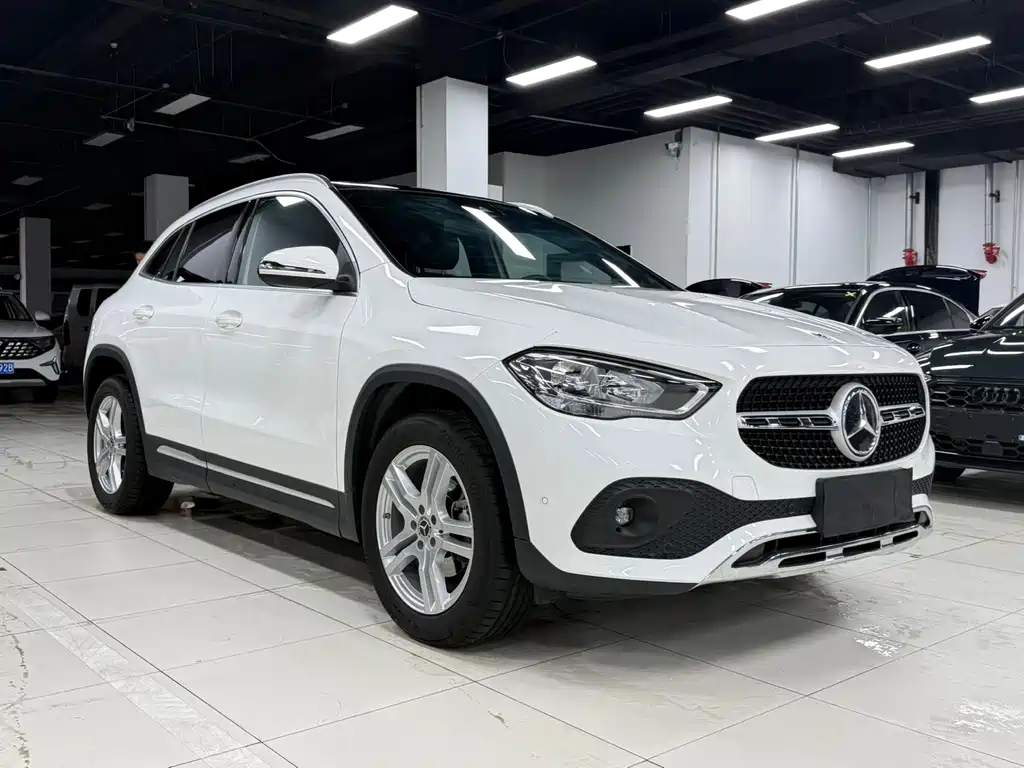 Mercedes-Benz GLA 2022 — фото 3