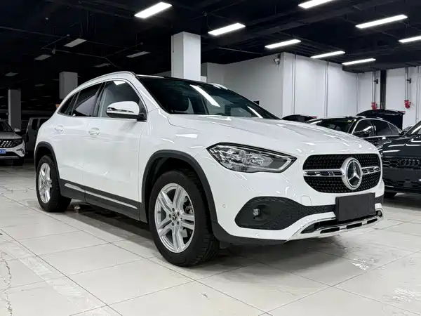 Mercedes-Benz GLA 2022