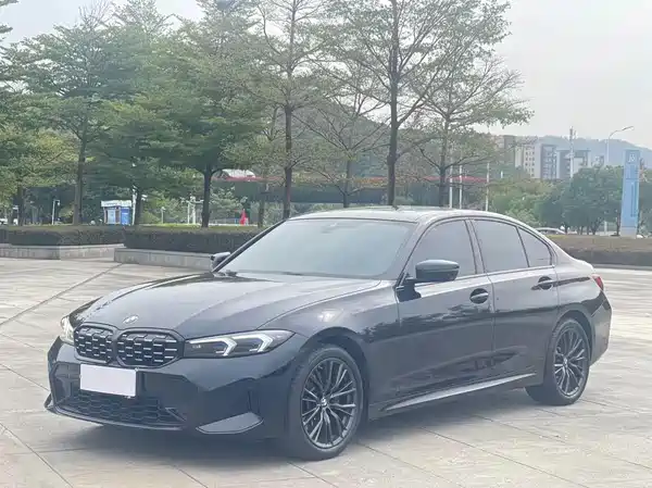 BMW 3 Series 2023