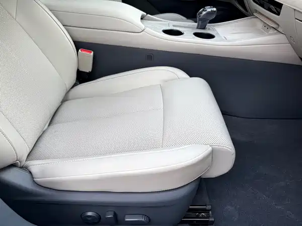 Nissan Teana 2026