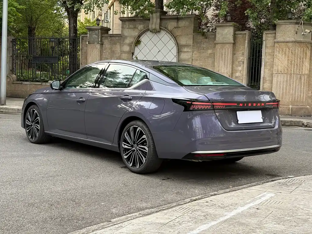 Nissan Teana 2025 — фото 15