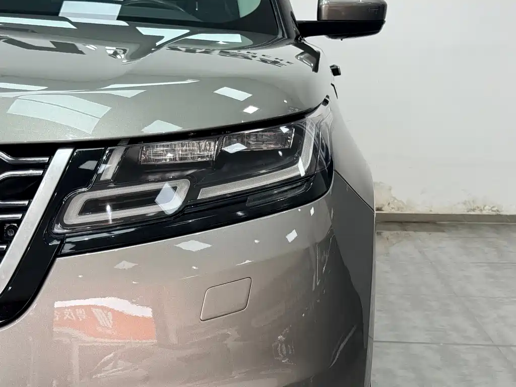 Land Rover Velar 2019 — фото 21