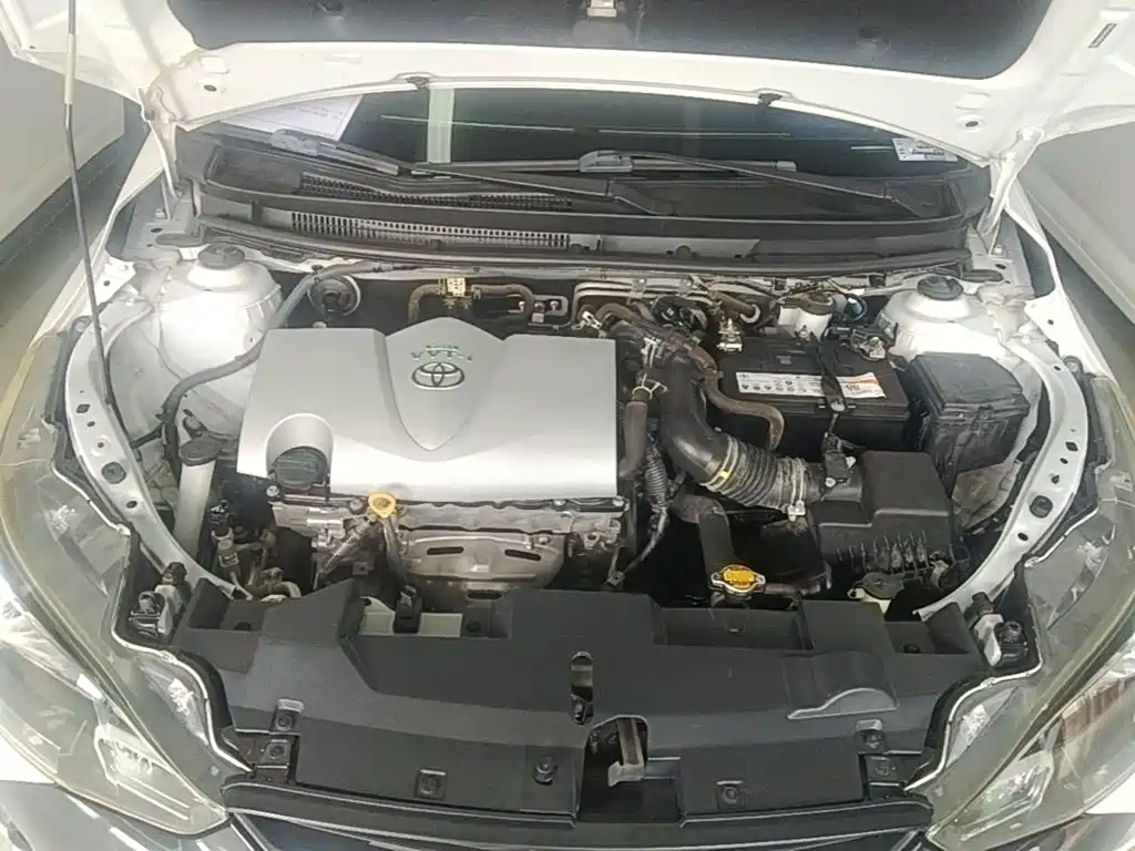 Toyota Yaris L 2016 — фото 20