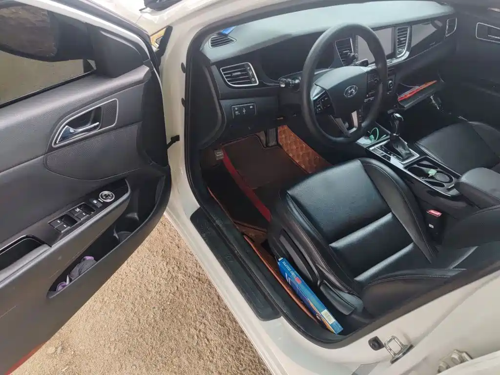 Hyundai Mistra 2014 — фото 13