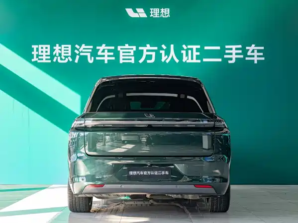 Li Auto L8 2023