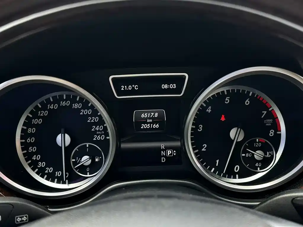 Mercedes-Benz M-Class 2014 — фото 13