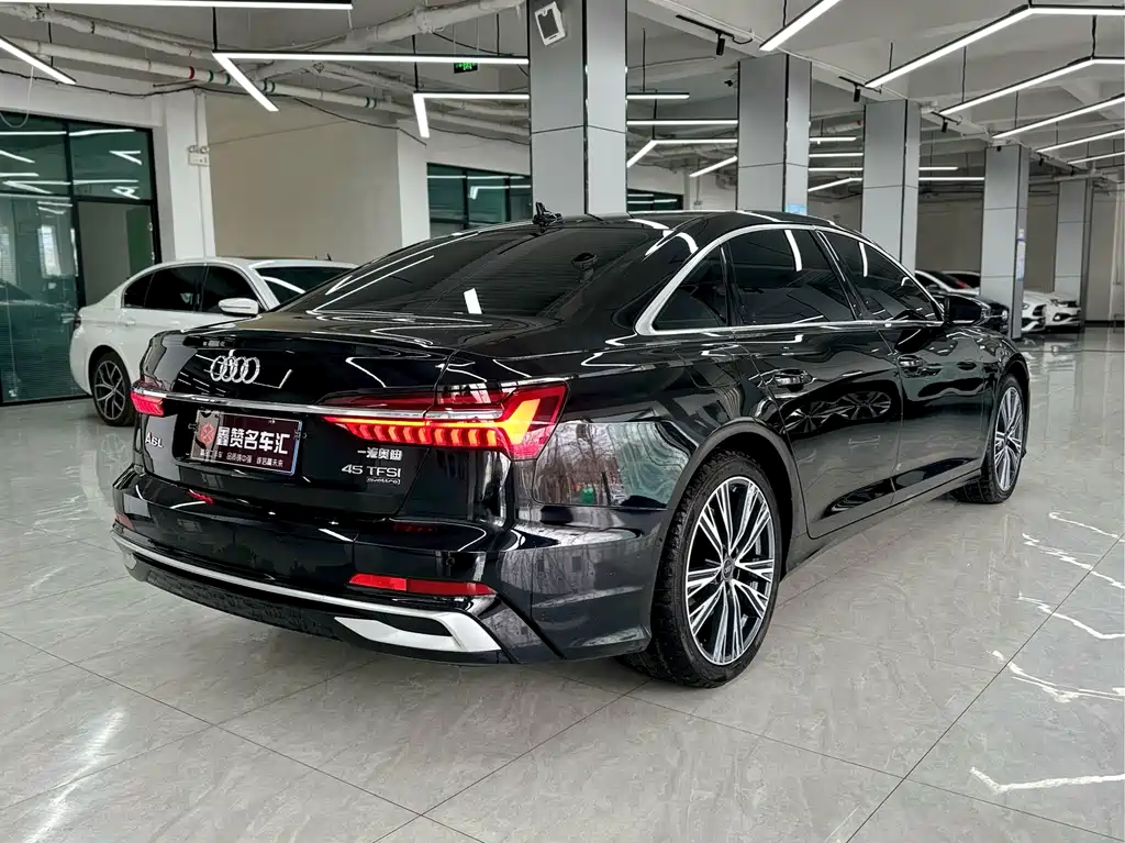 Audi A6L 2024 — фото 3