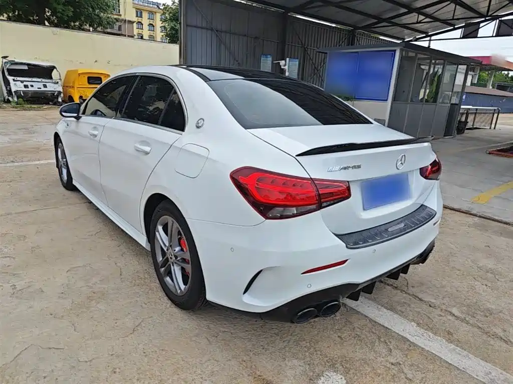 Mercedes-Benz A-Class 2020 — фото 5