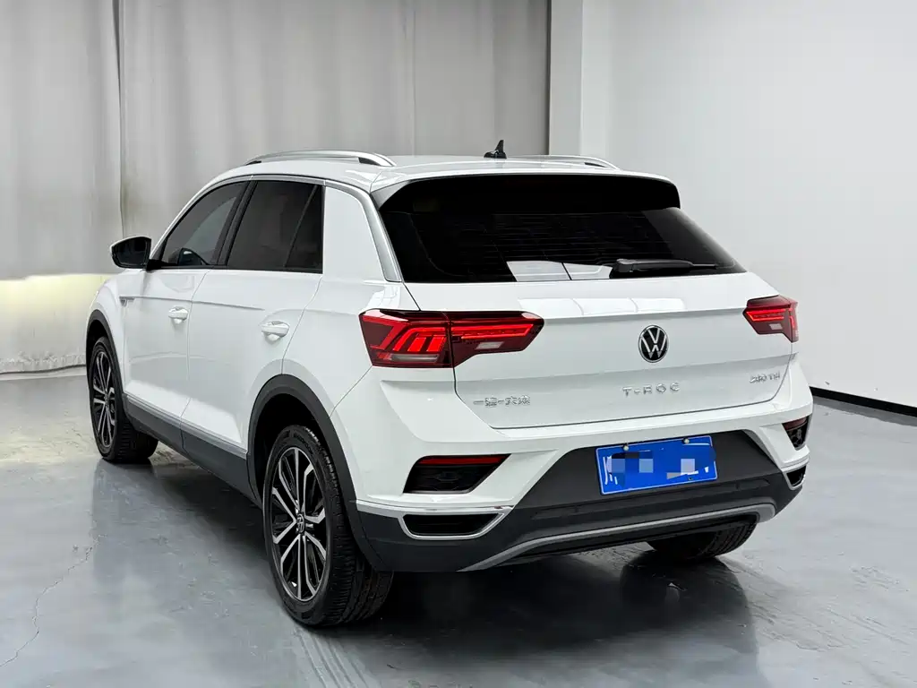 Volkswagen T-Roc 2022 — фото 15