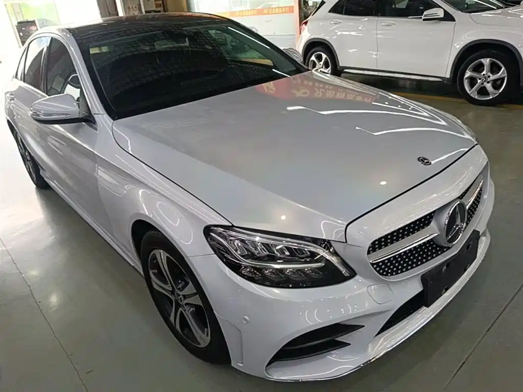 Mercedes-Benz C-Class 2019 — фото 4