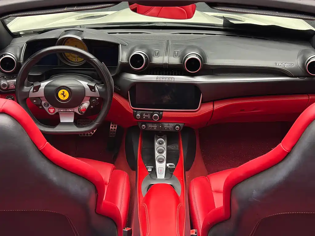 Ferrari Portofino 2019 — фото 11