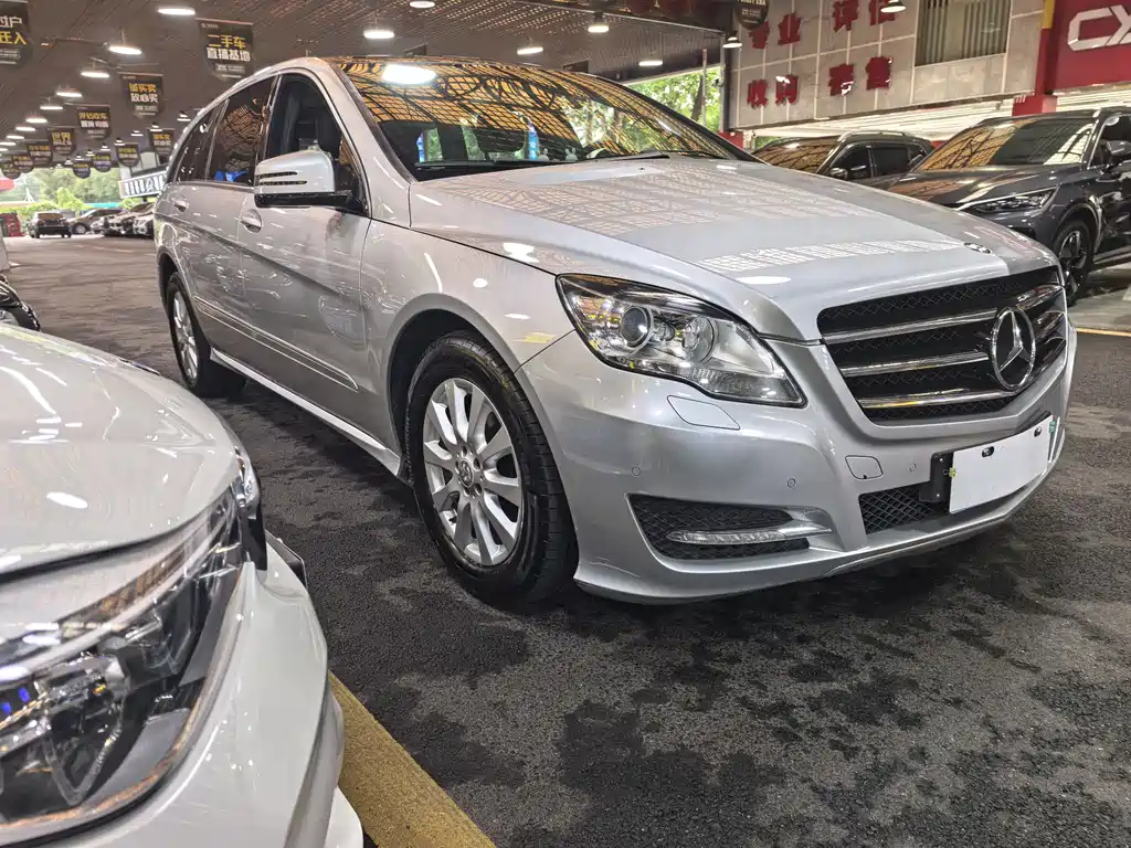 Mercedes-Benz R-Class 2015 — фото 1