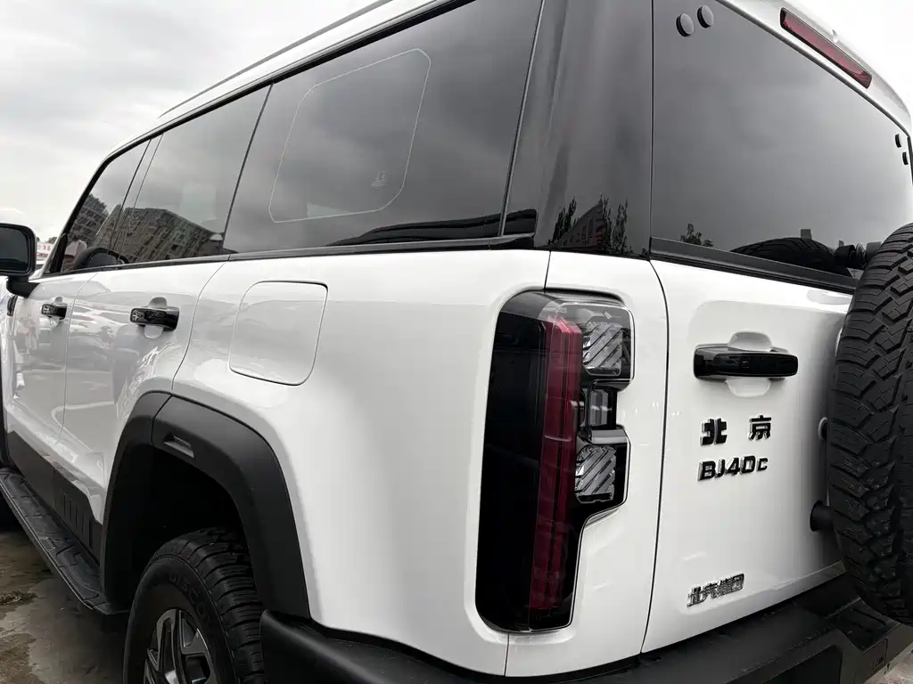 Beijing Off-Road BJ40 2025 — фото 17
