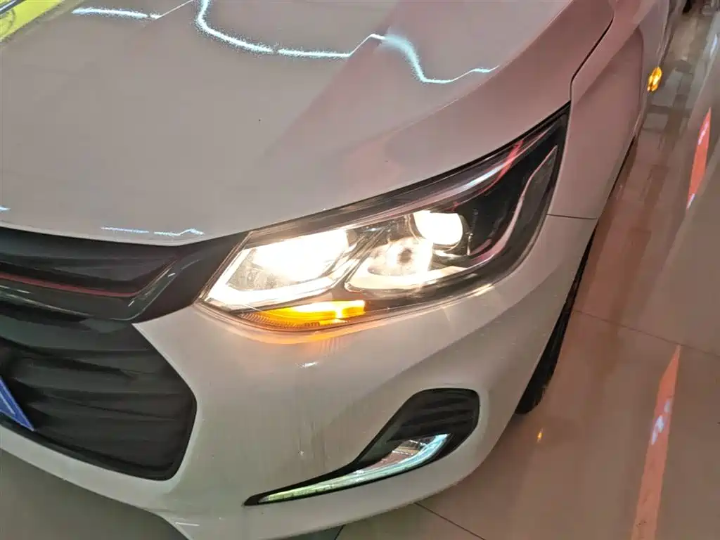 Chevrolet Cavalier 2020 — фото 24