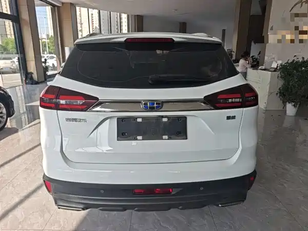 Geely Boyue 2018