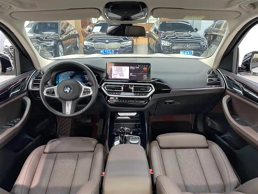 BMW X3 2022 — фото 6
