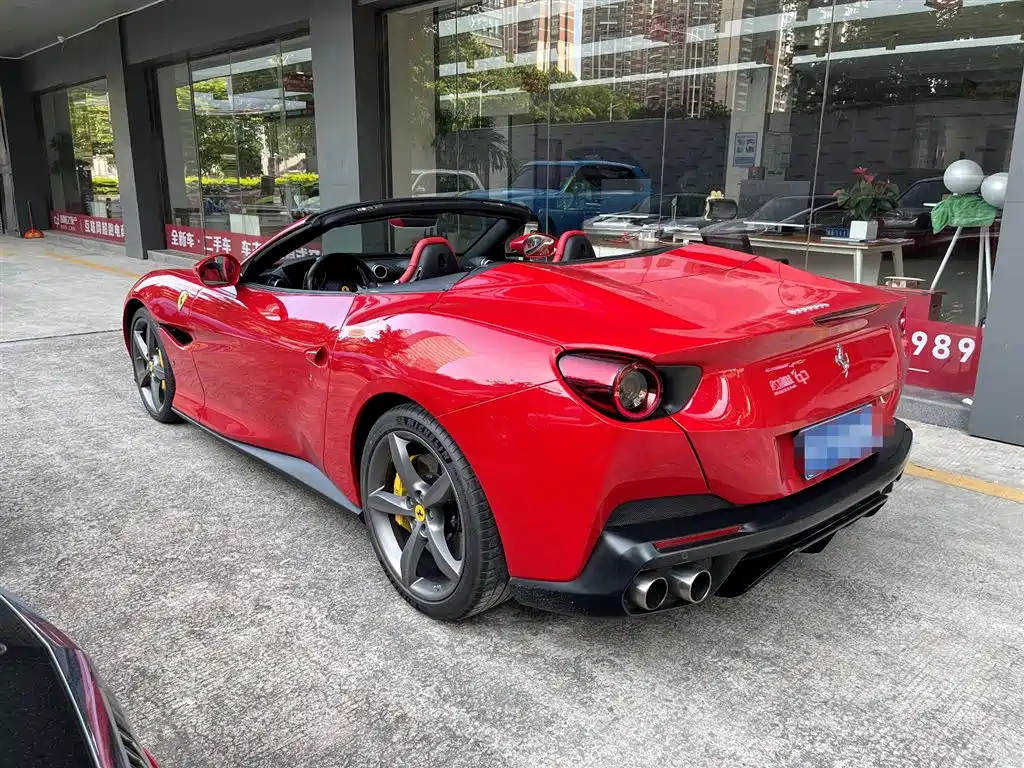 Ferrari Portofino 2019 — фото 6