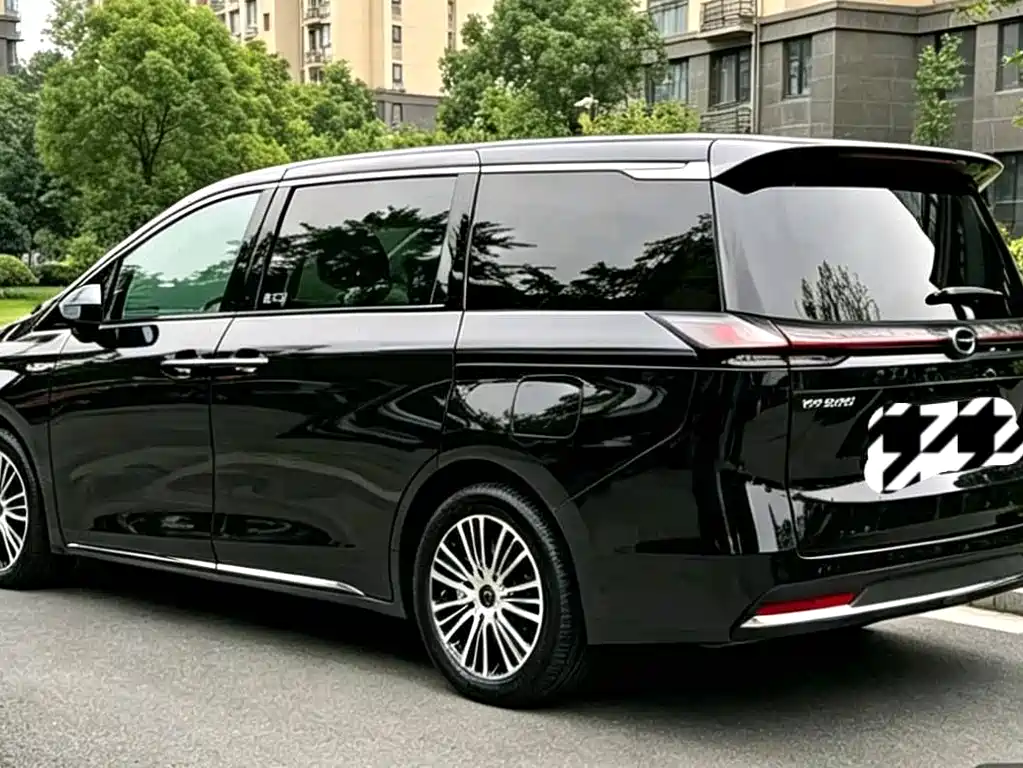GAC Motor E8 PHEV 2025 — фото 6