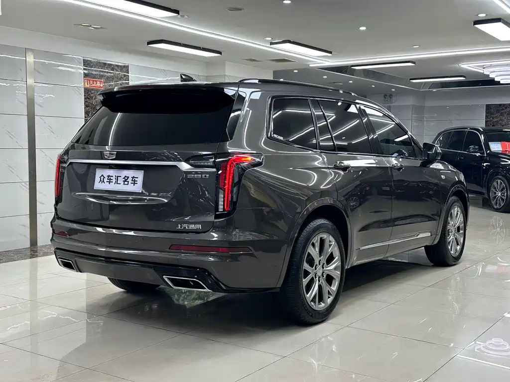 Cadillac XT6 2021 — фото 6