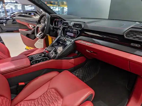 Lamborghini Urus 2022