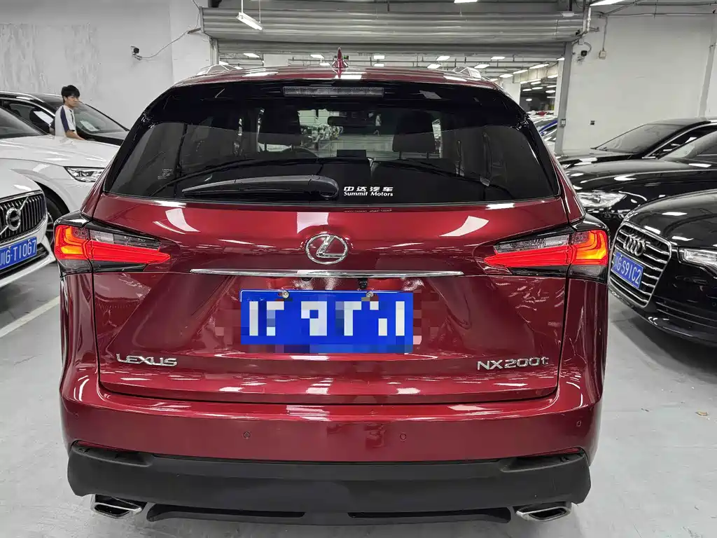 Lexus NX 2015