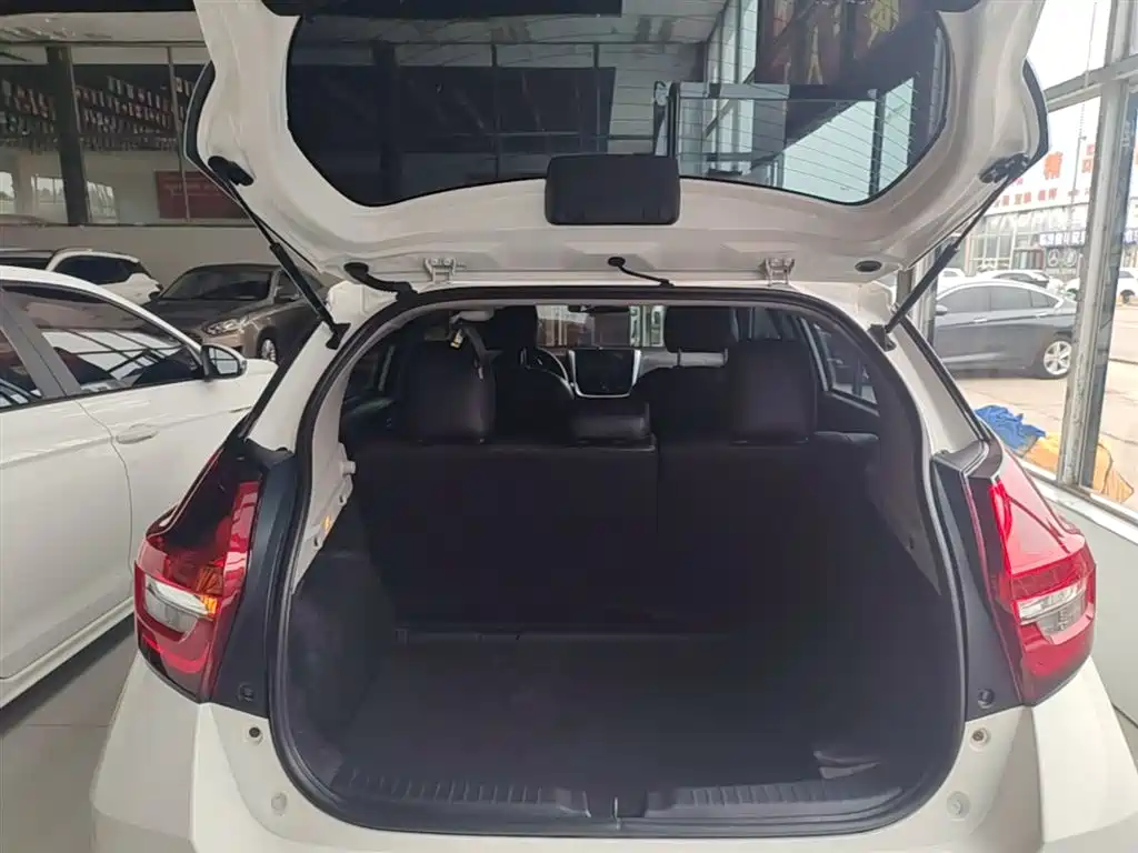Toyota Vios FS 2021 — фото 19