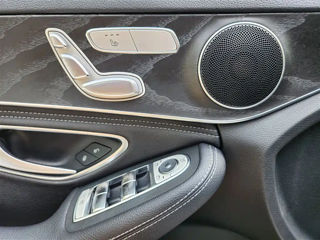 Mercedes-Benz C-Class 2018 — фото 3