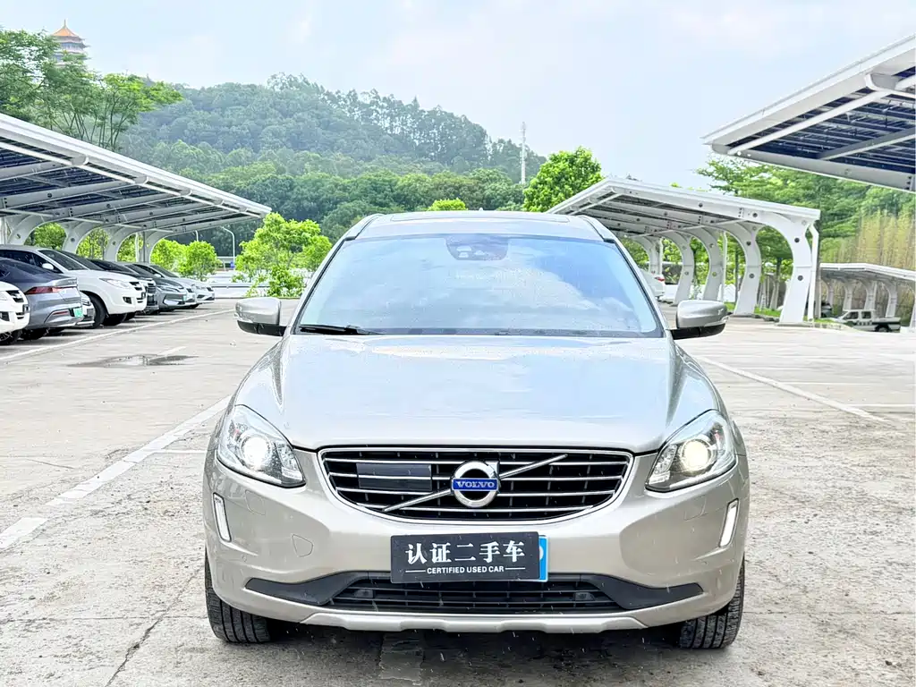 Volvo XC60 2016 — фото 2