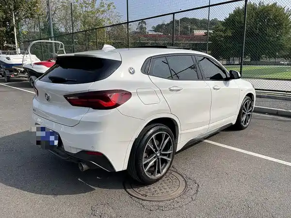 BMW X2 2021