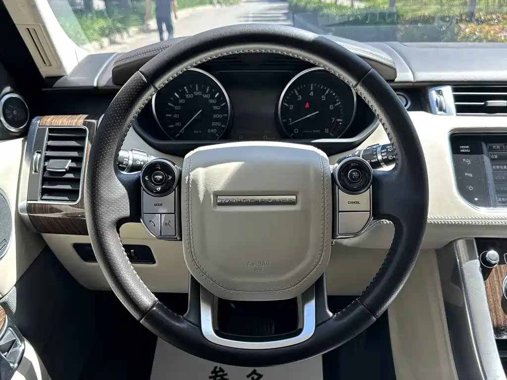 Land Rover Sport 2014 — фото 18