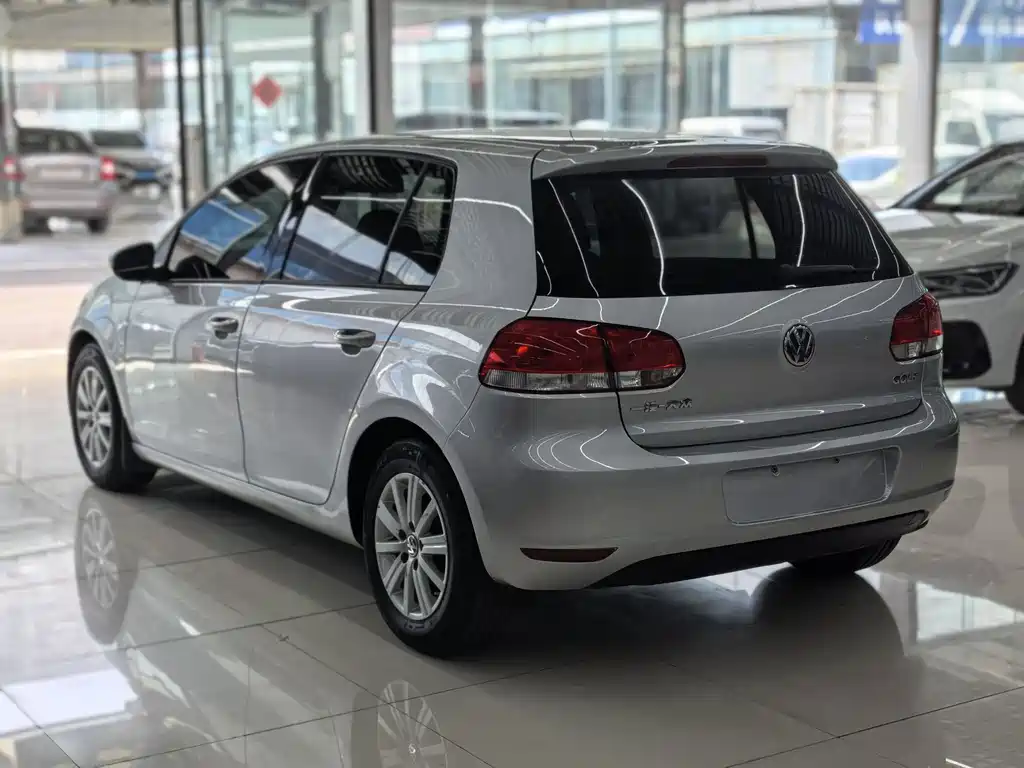 Volkswagen Golf 2010