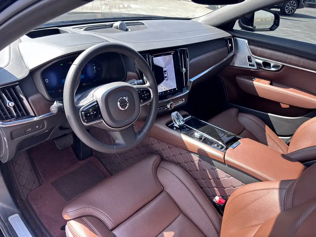 Volvo S90 PHEV 2023 — фото 9